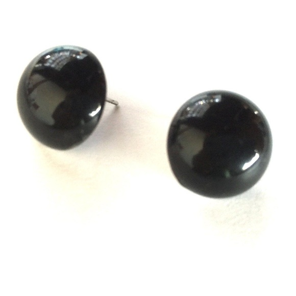 Black Lucite Domed Retro Button Stud Earrings - Picture 1 of 5